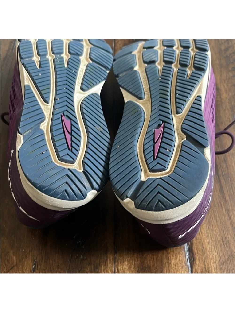ALTRA VIHO road running shoe women’s 8.5 purple